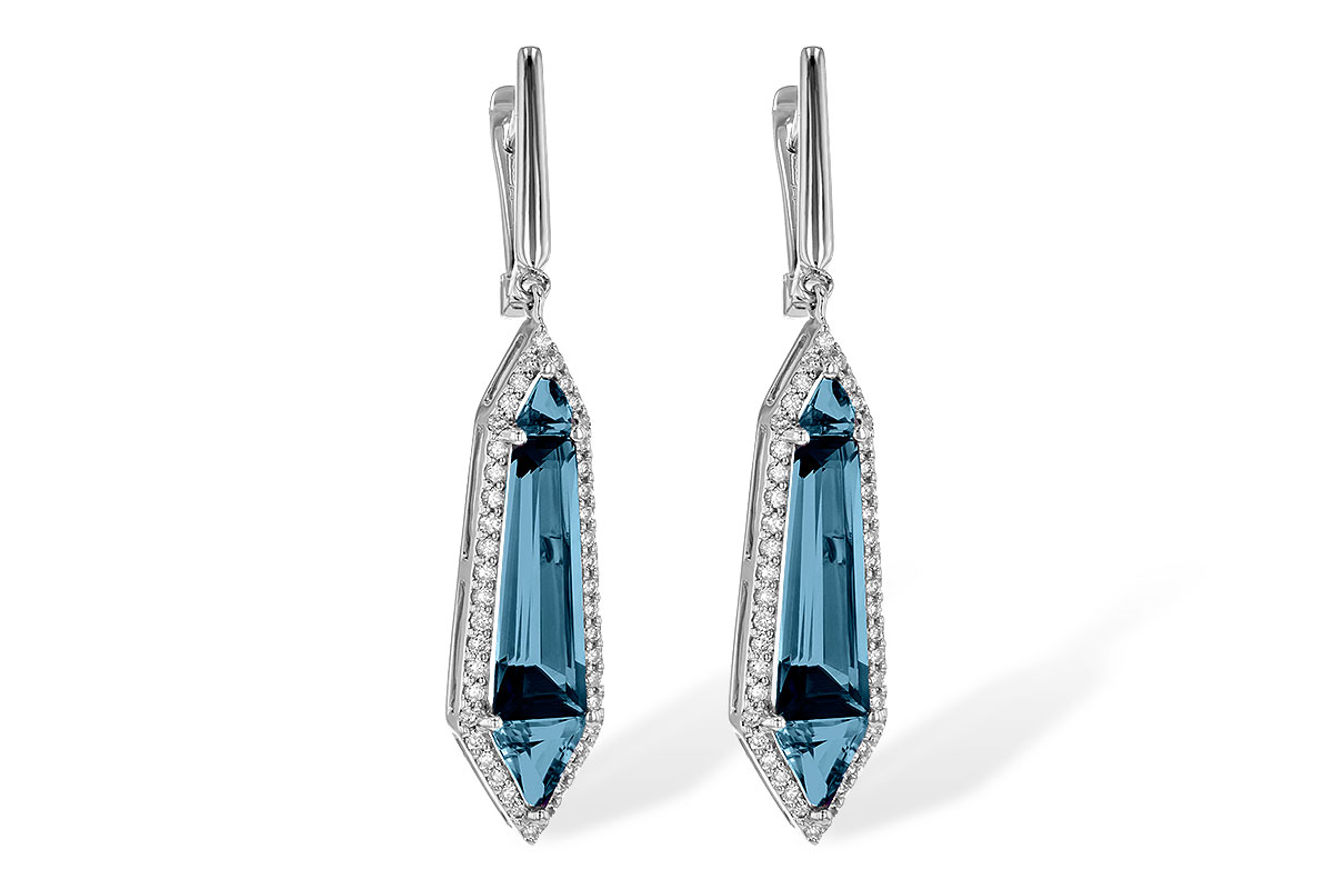 B190-66920: EARR 5.25 LONDON BLUE TOPAZ 5.67 TGW