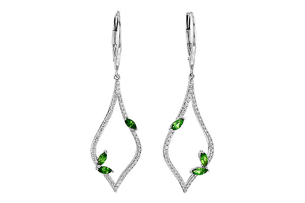 D190-69711: EARR .42 GREEN GARNET .77 TGW