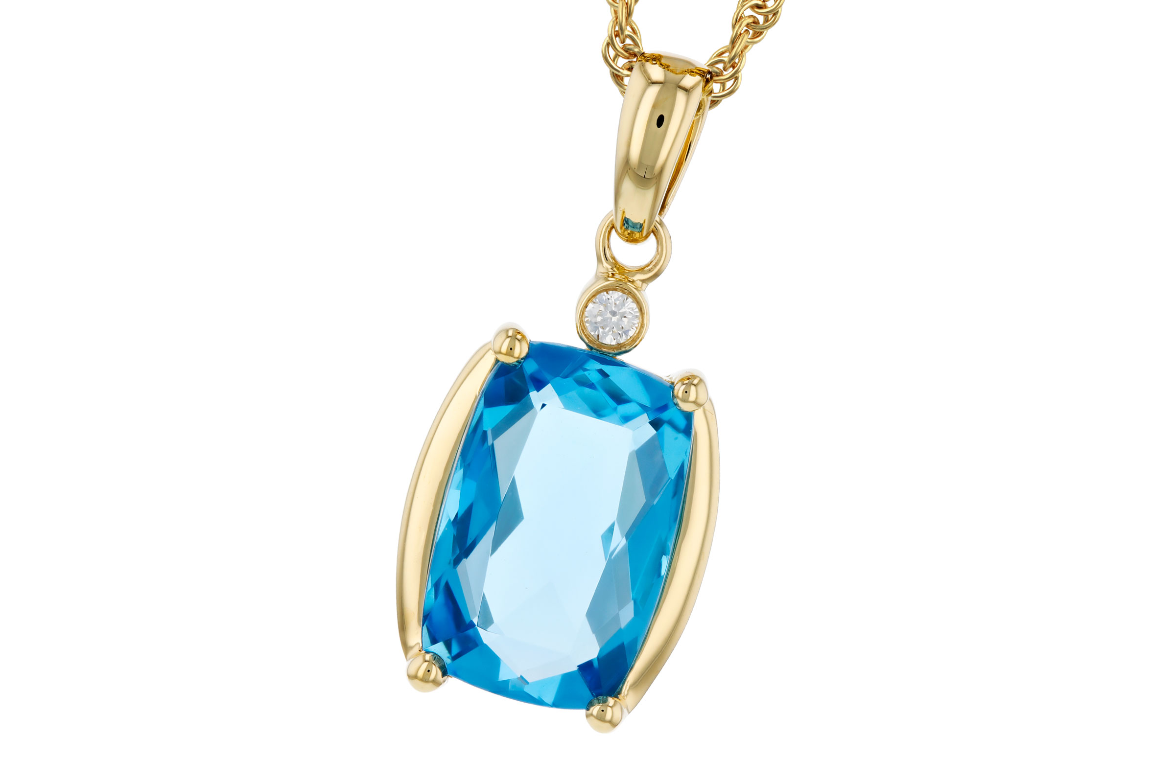 D276-11466: NECKLACE 2.88 BLUE TOPAZ 2.90 TGW (11x7MM BT)