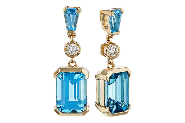 E275-26056: EARRINGS 2.37 TW BLUE TOPAZ 2.44 TGW