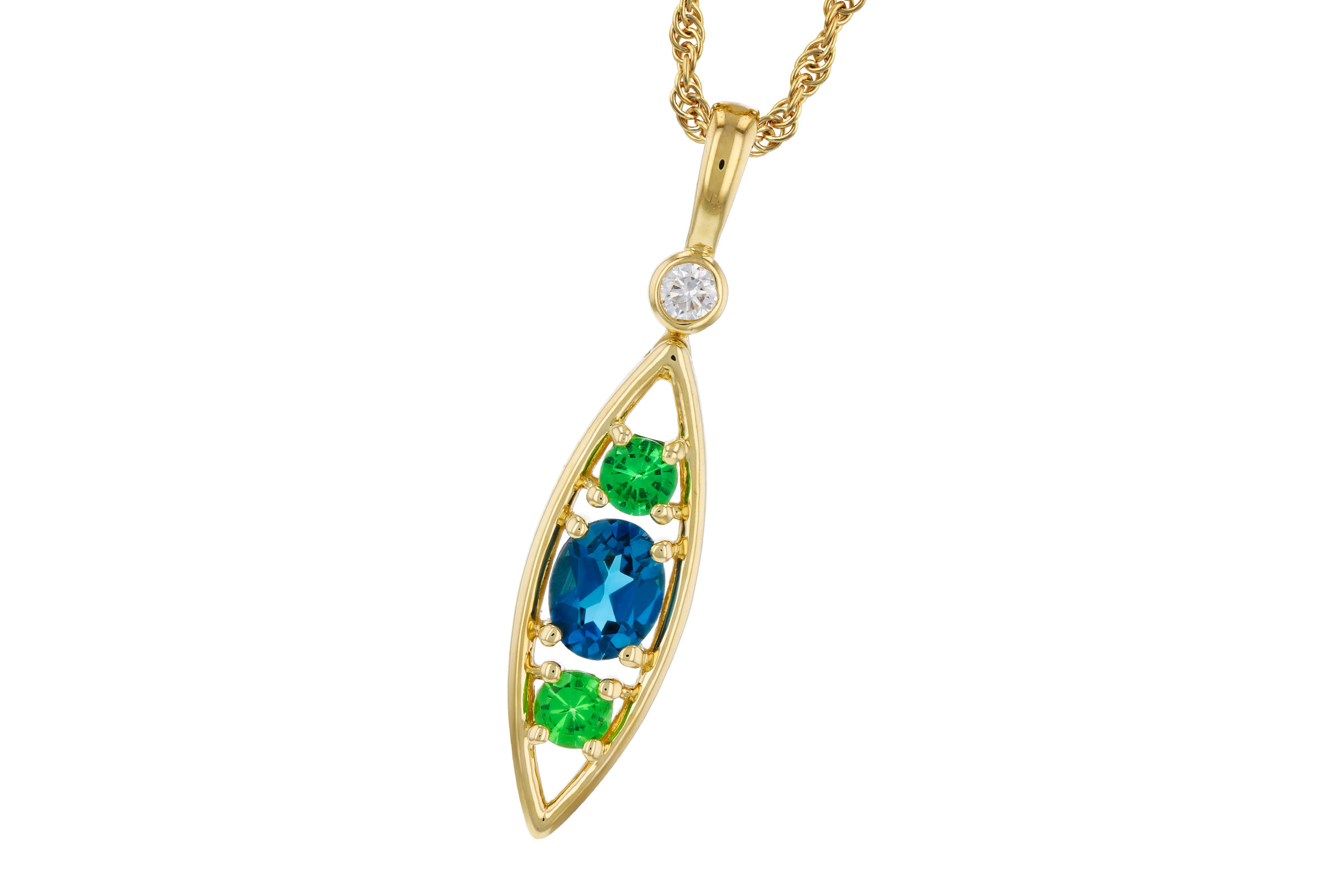 F276-11493: NECKLACE .54 SEMI-PREC (LBT & GR.GT) .58 TGW