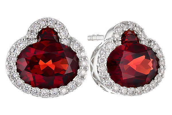 K273-44256: EARR 2.85 TW GARNET 3.06 TGW