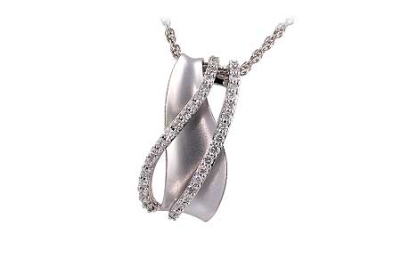 L184-31492: NECKLACE .28 TW