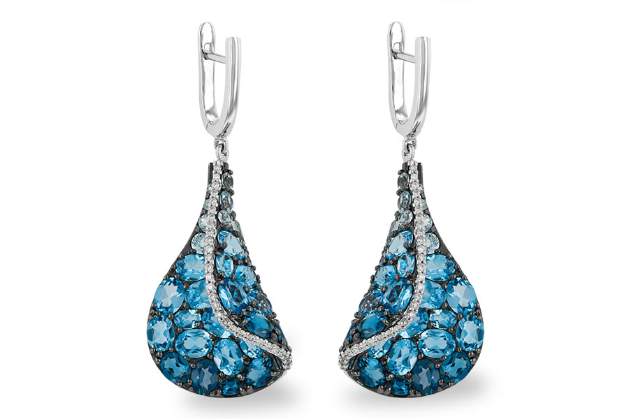 L187-96020: EARR 6.86 BLUE TOPAZ 7.05 TGW